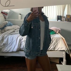 Levi’s denim jacket